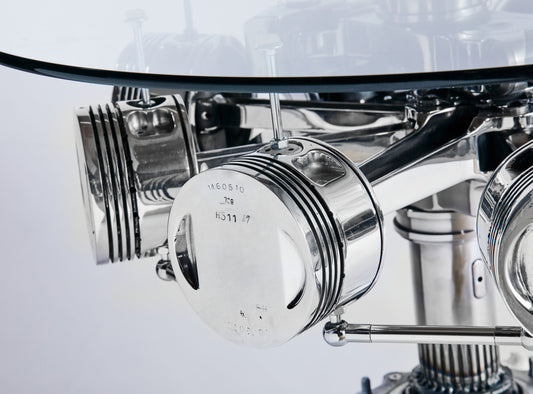 Couchtisch “ASTRO” – Kurbelwelle aus Sternmotor