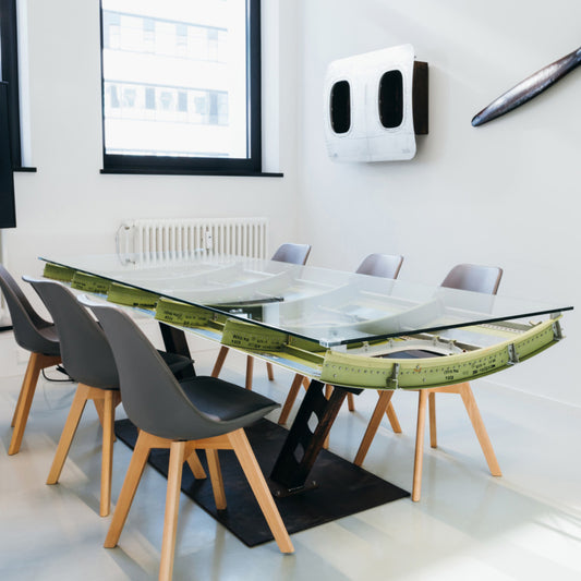 Konferenztisch “PAX” – 4-fach Fenstersegment