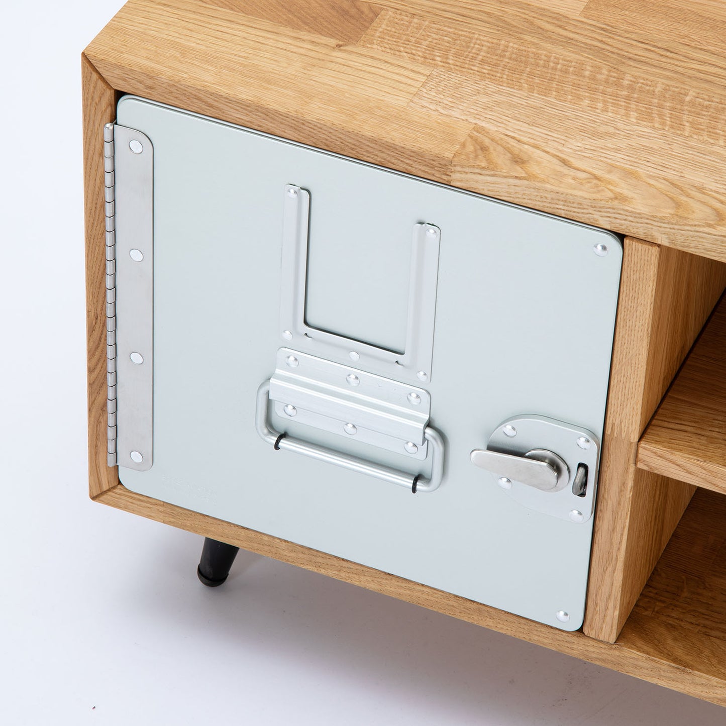 Sideboard BASIC TV – Eichenholz